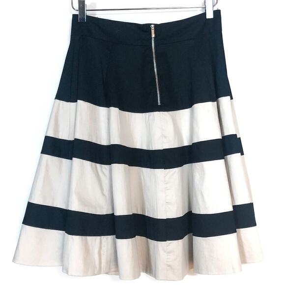 Amanda & Chelsea Cream & Black Stripe Circle Mini Skater Skirt Size 4 - Picture 2 of 6